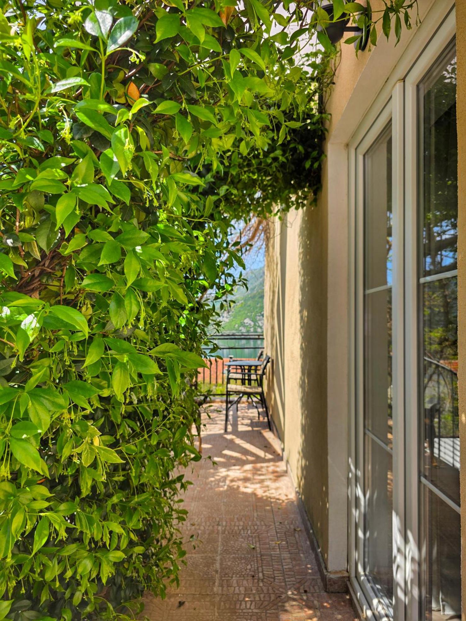 Apartment Mint&Rose Risan Exterior photo